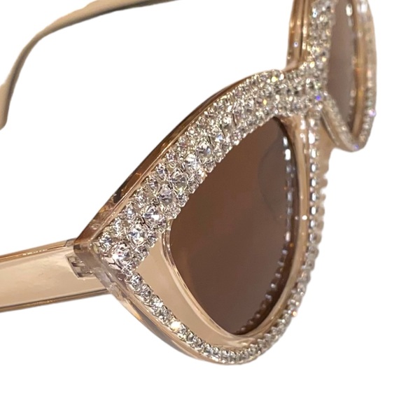 Rhinestone Bling Cat Eye Sunglasses in Champaign Brand New - Picture 8 of 12